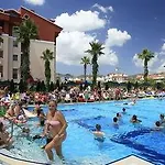 Club Aida מלון דירות