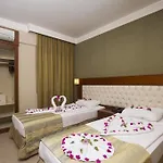 Club Aida 4* מרמריס