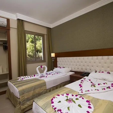 Aparthotel Club Aida 4*