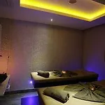阿依达俱乐部酒店