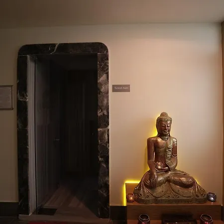 阿依达俱乐部酒店