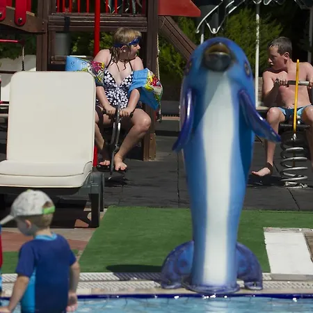 阿依达俱乐部酒店 4*