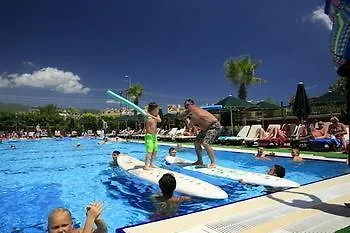 阿依达俱乐部酒店