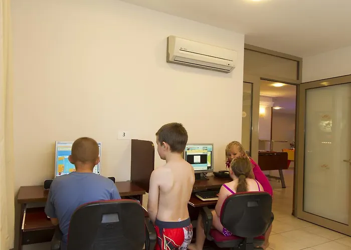 Club Aida 4* מרמריס